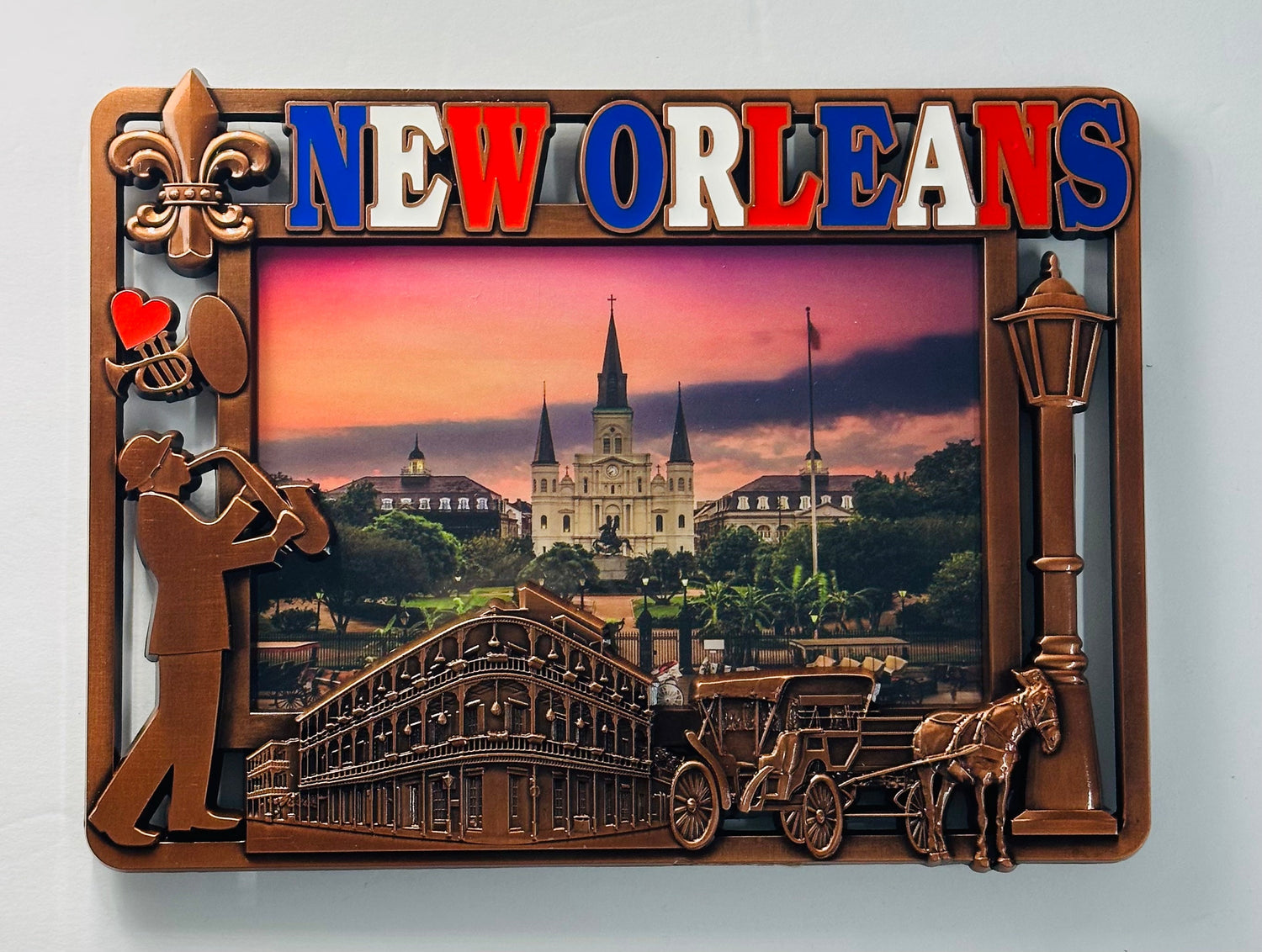 FQ NOVELTIES METAL PLATES AND 3D FRAMES